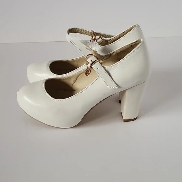 Mary Jane Stilettos - Picture 4 of 15